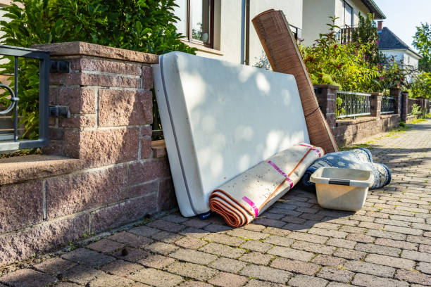 Best Yard Waste Removal  in North Decatur, GA
